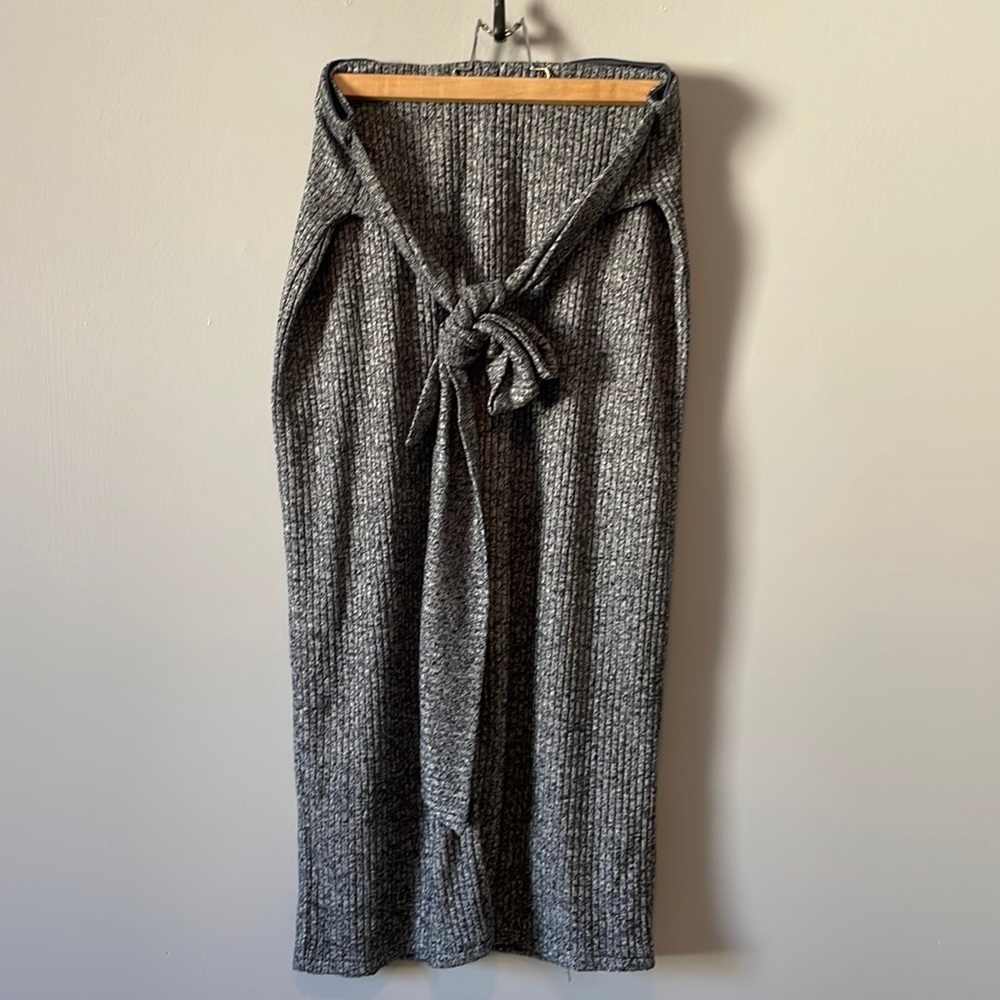 𝅺Banana Republic jersey stretchy skirt